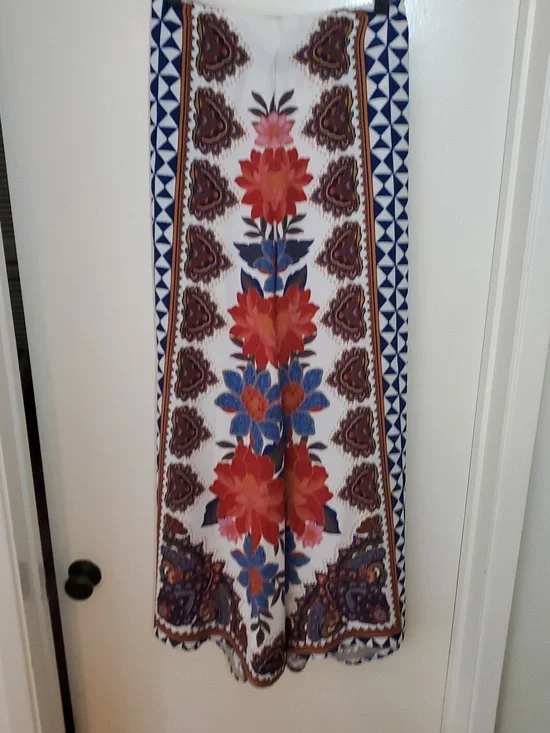 Farm Rio Pants - Picture 3 of 4